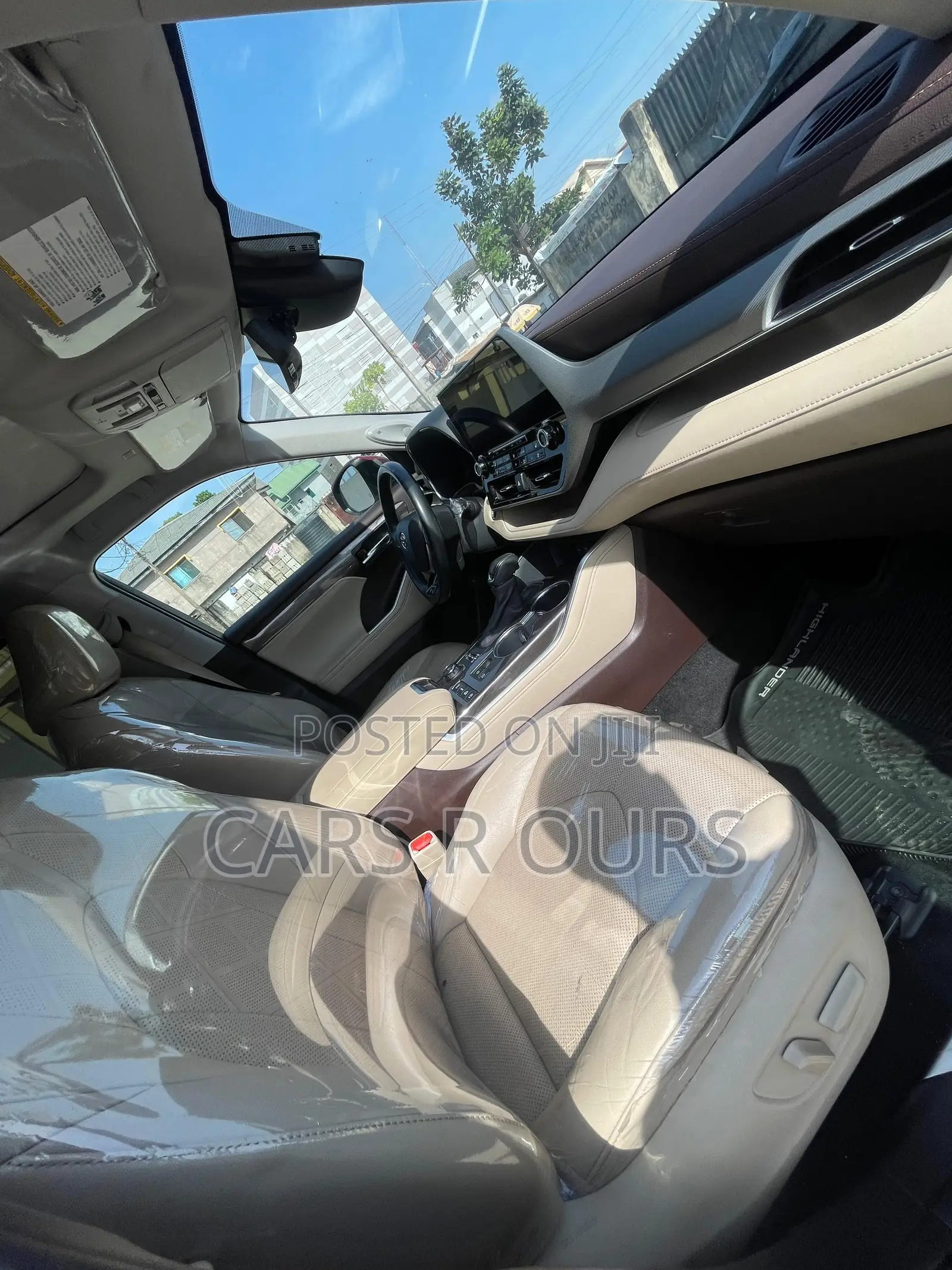 Toyota Highlander Platinum AWD 2020 Red