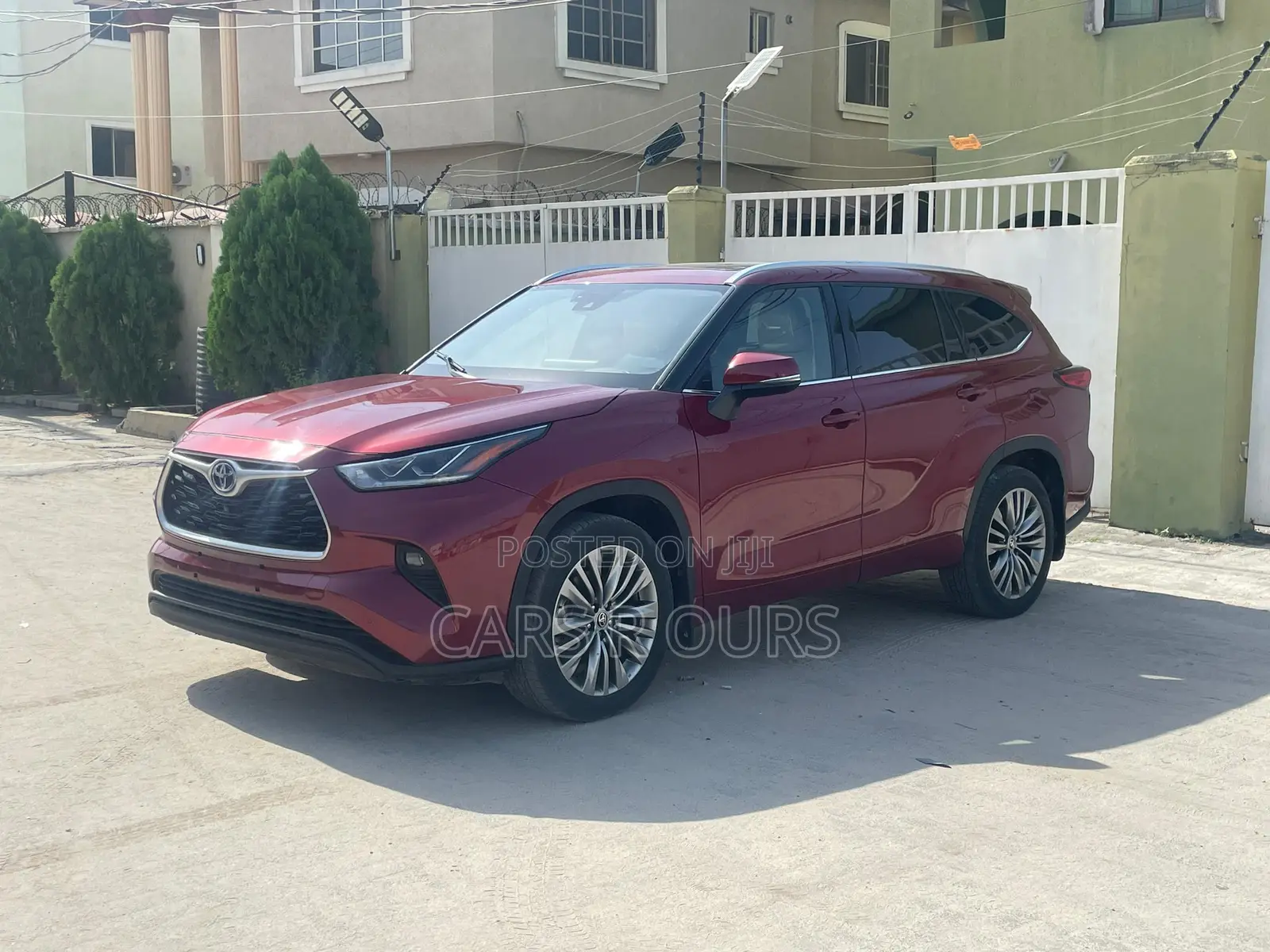 Toyota Highlander Platinum AWD 2020 Red