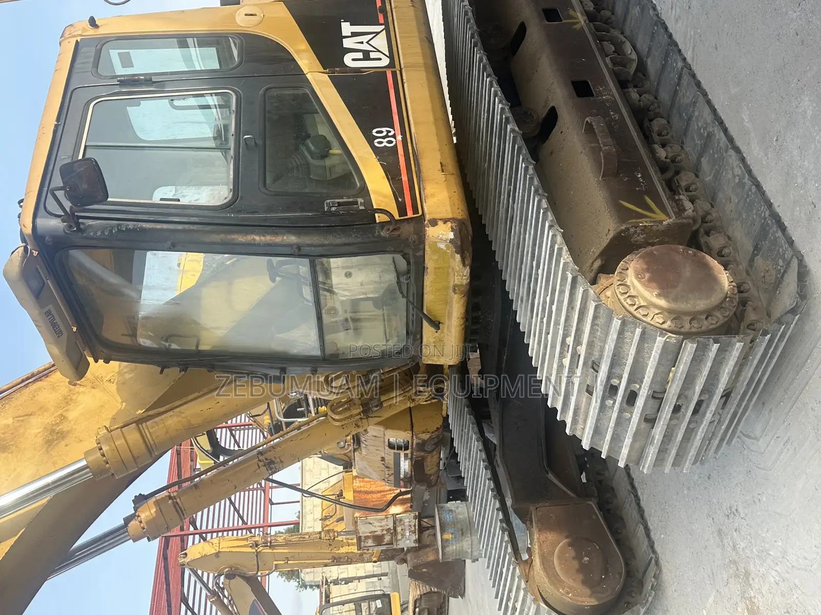 Excavator 325bl for Sale Foreign Used. Price: 167 Naira