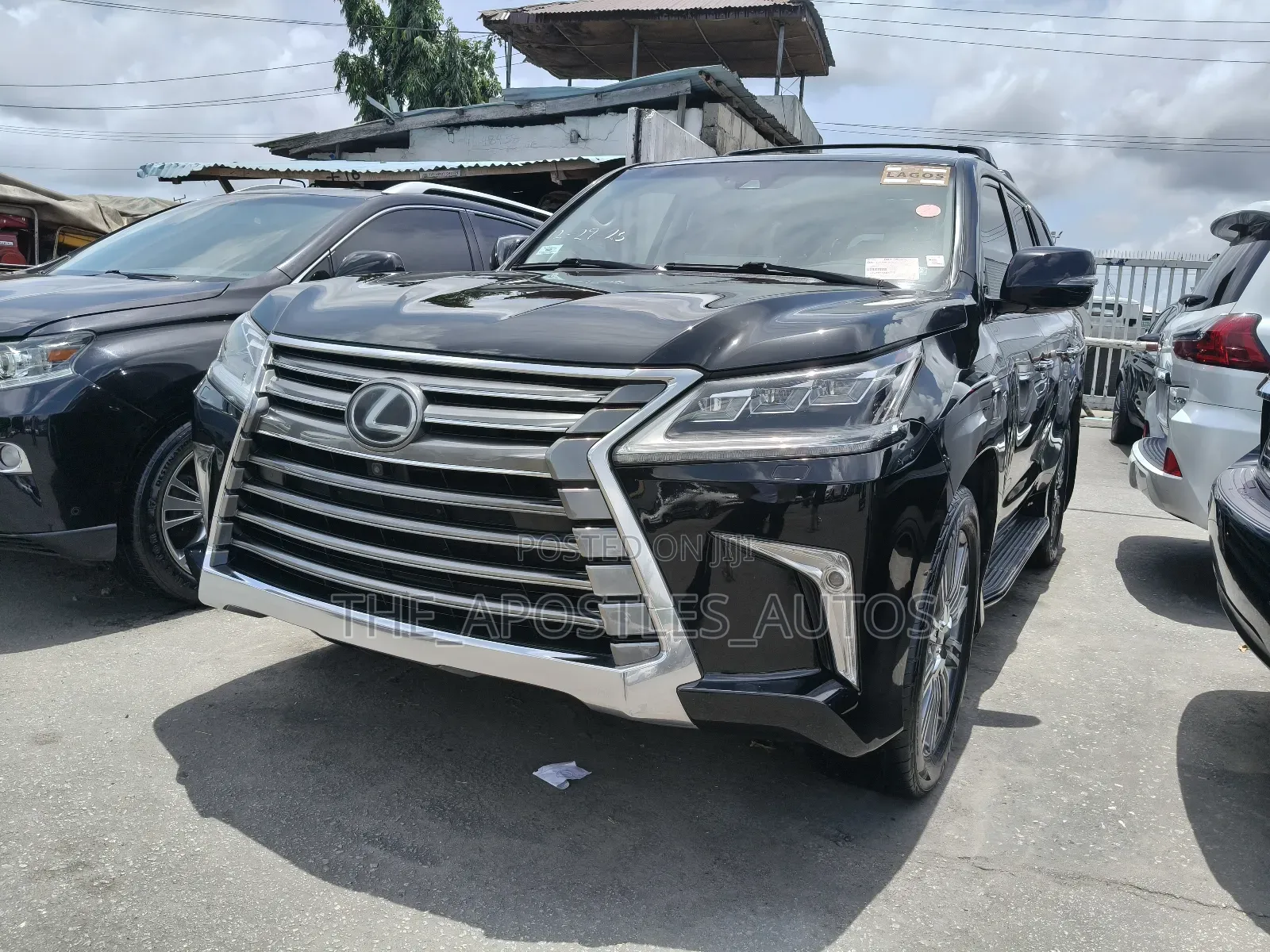 Lexus LX 570 AWD 2017 Black