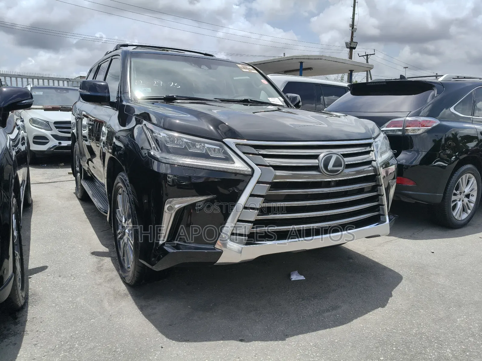 Lexus LX 570 AWD 2018 Black