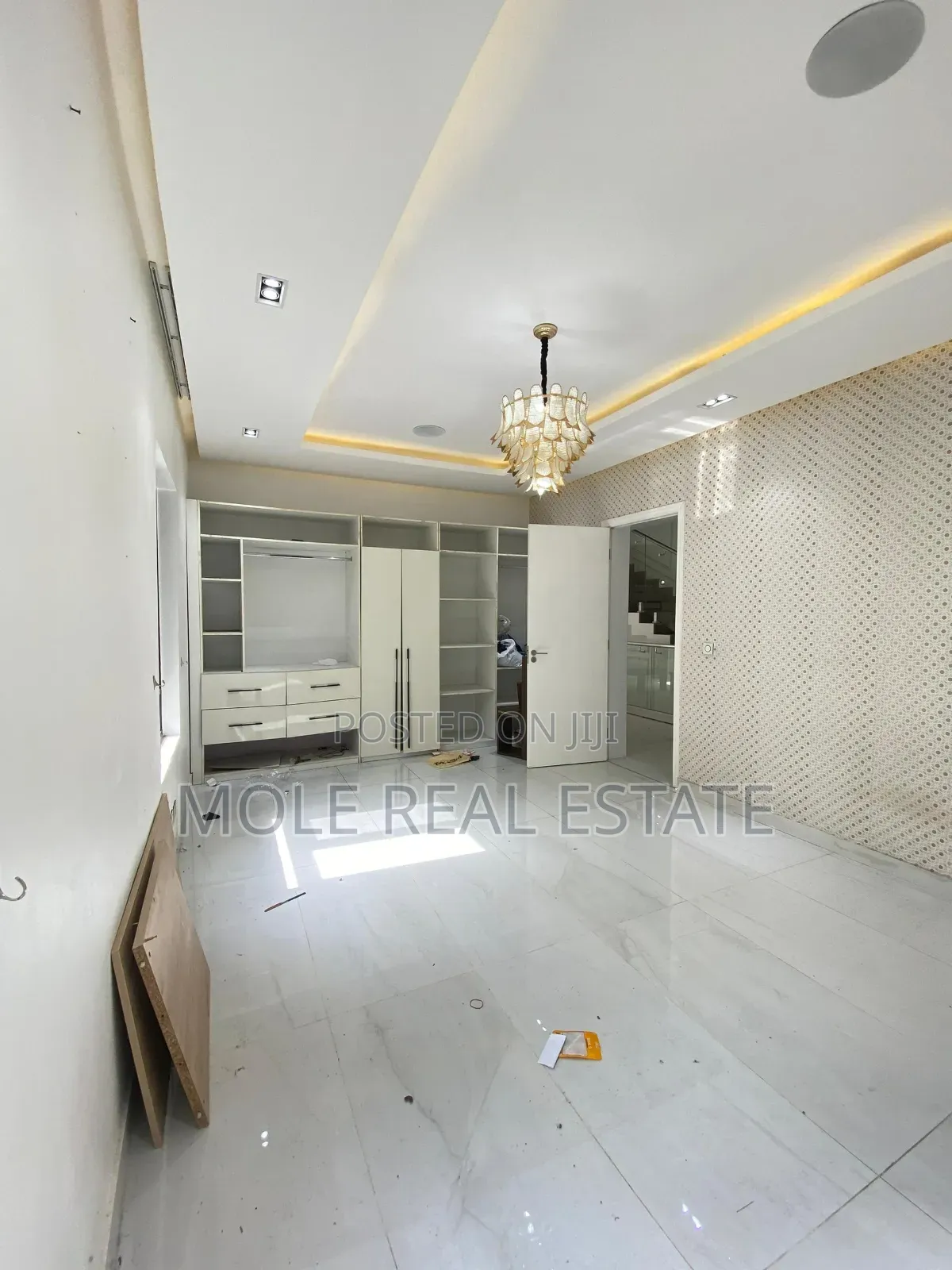 Furnished 6bdrm Duplex in Old Ikoyi for sale