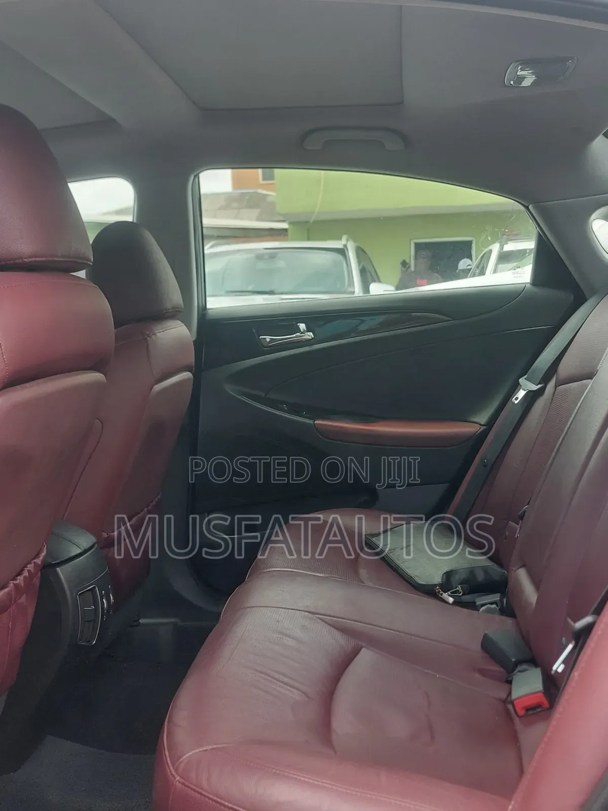 Hyundai Sonata Limited Sedan FWD (2.4L 4cyl 6A) 2012 Black