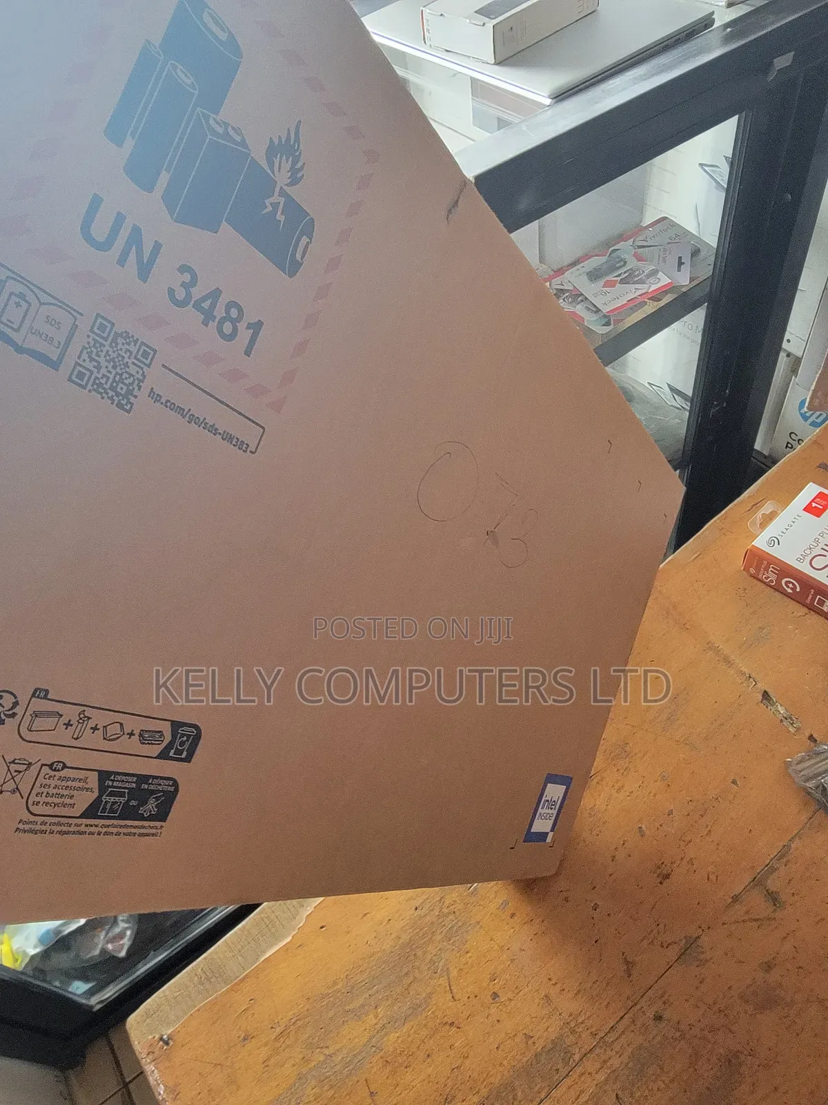 New Laptop HP 250 G10 8GB Intel Core i5 SSD 512GB