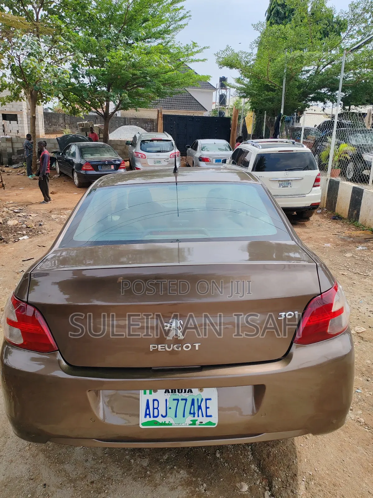 Peugeot 301 2015 Brown
