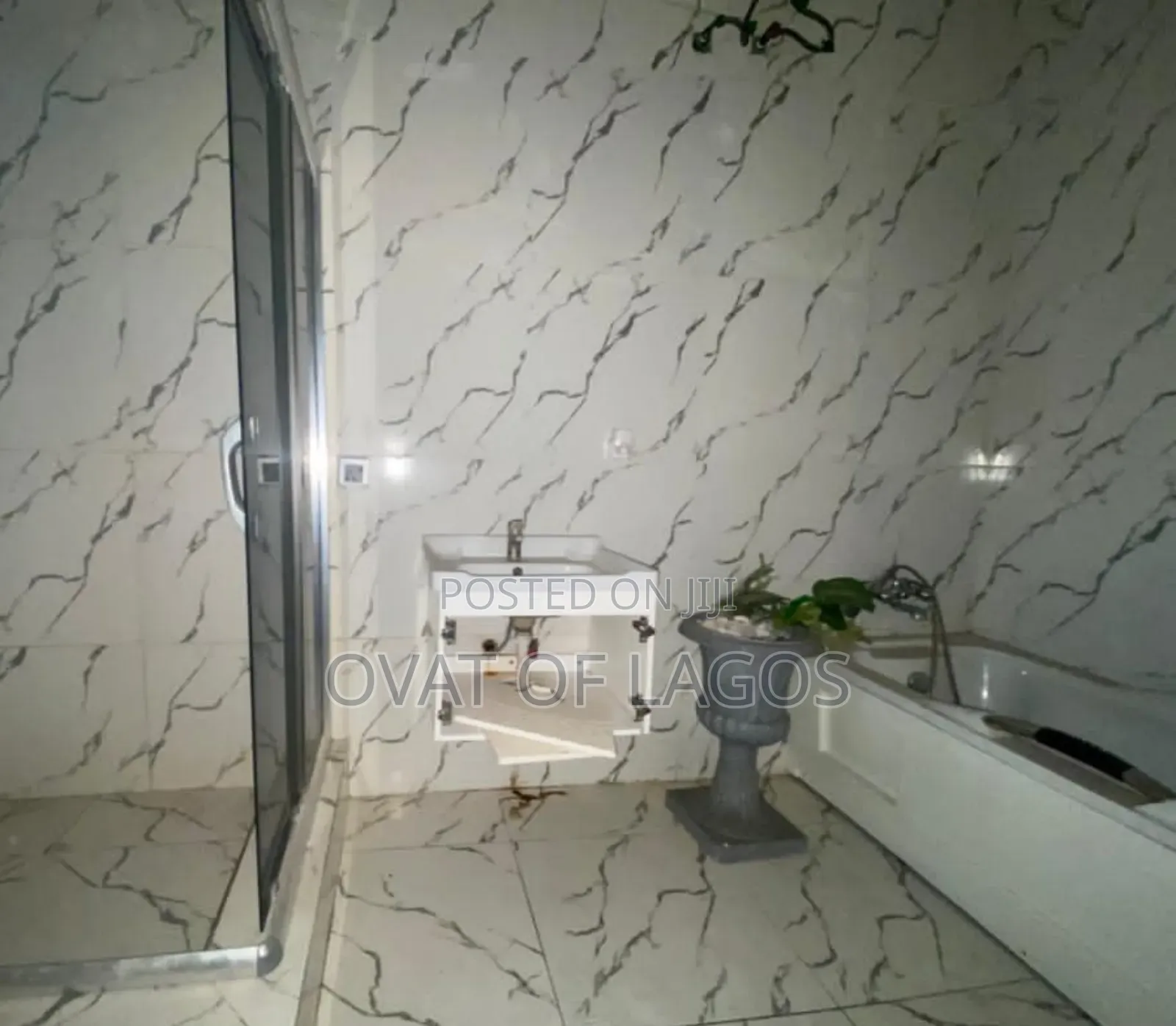 5bdrm Duplex in Orchid, Lekki for rent