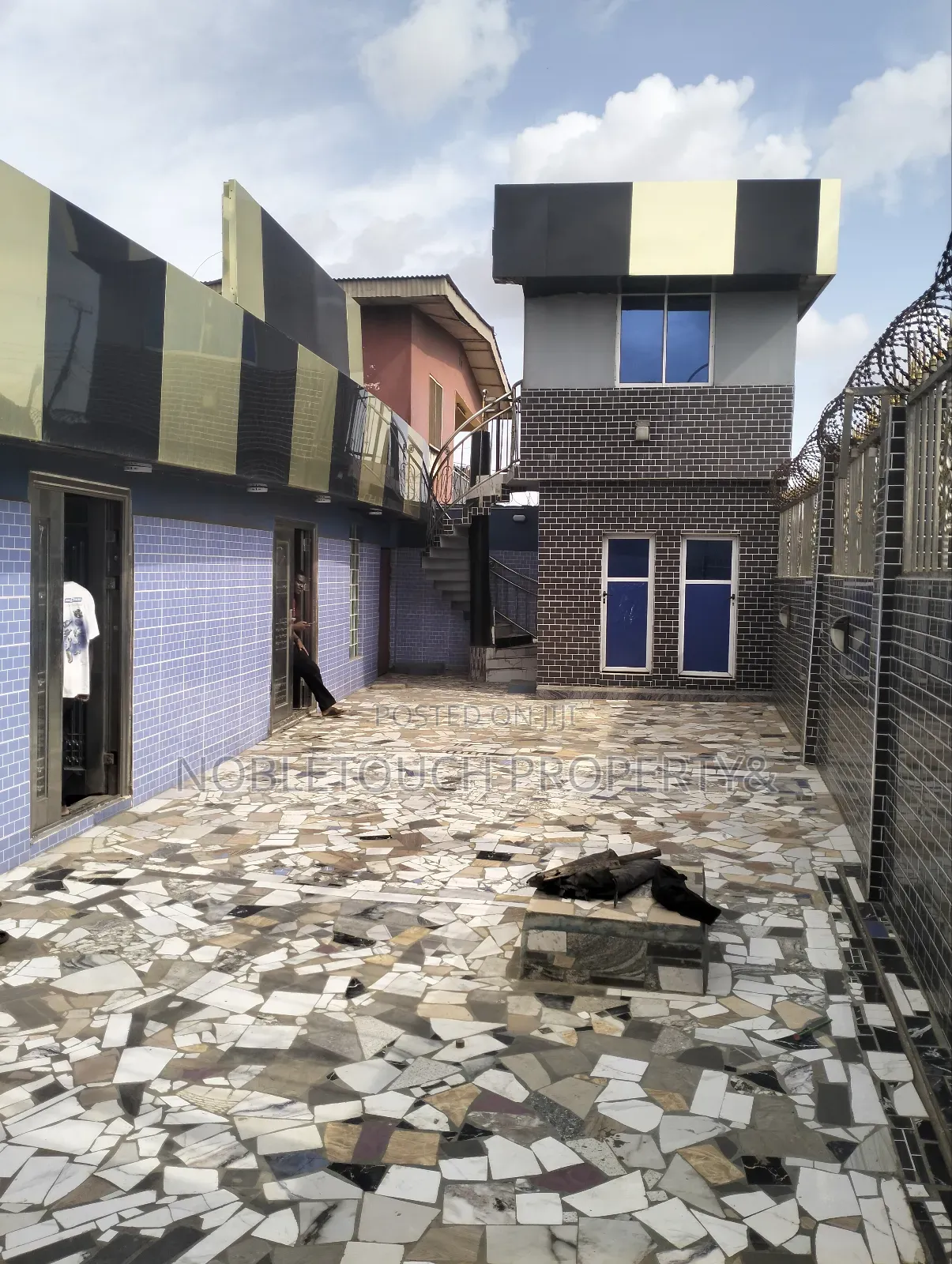 21 Rooms Hotel/Guest House for Lease at Shasha Egbeda