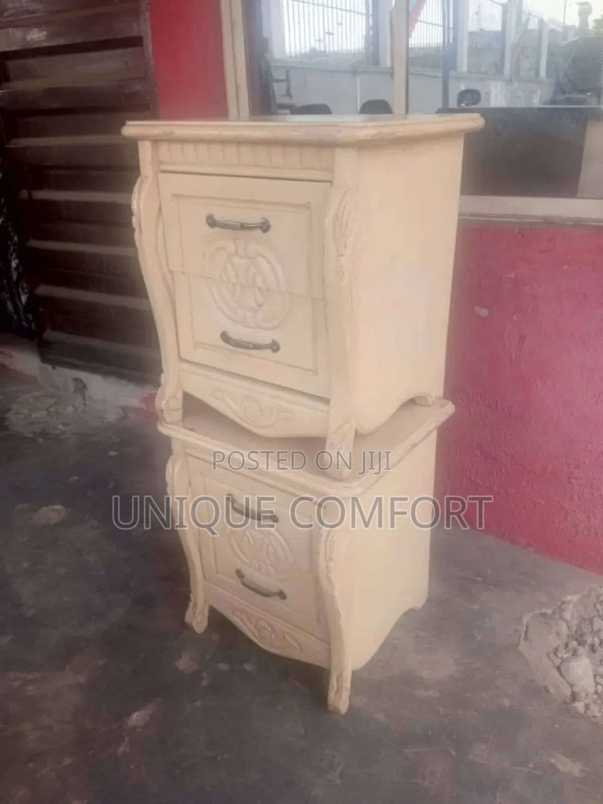 2 Royal Bed Side Drawers Neatly Used () for Both