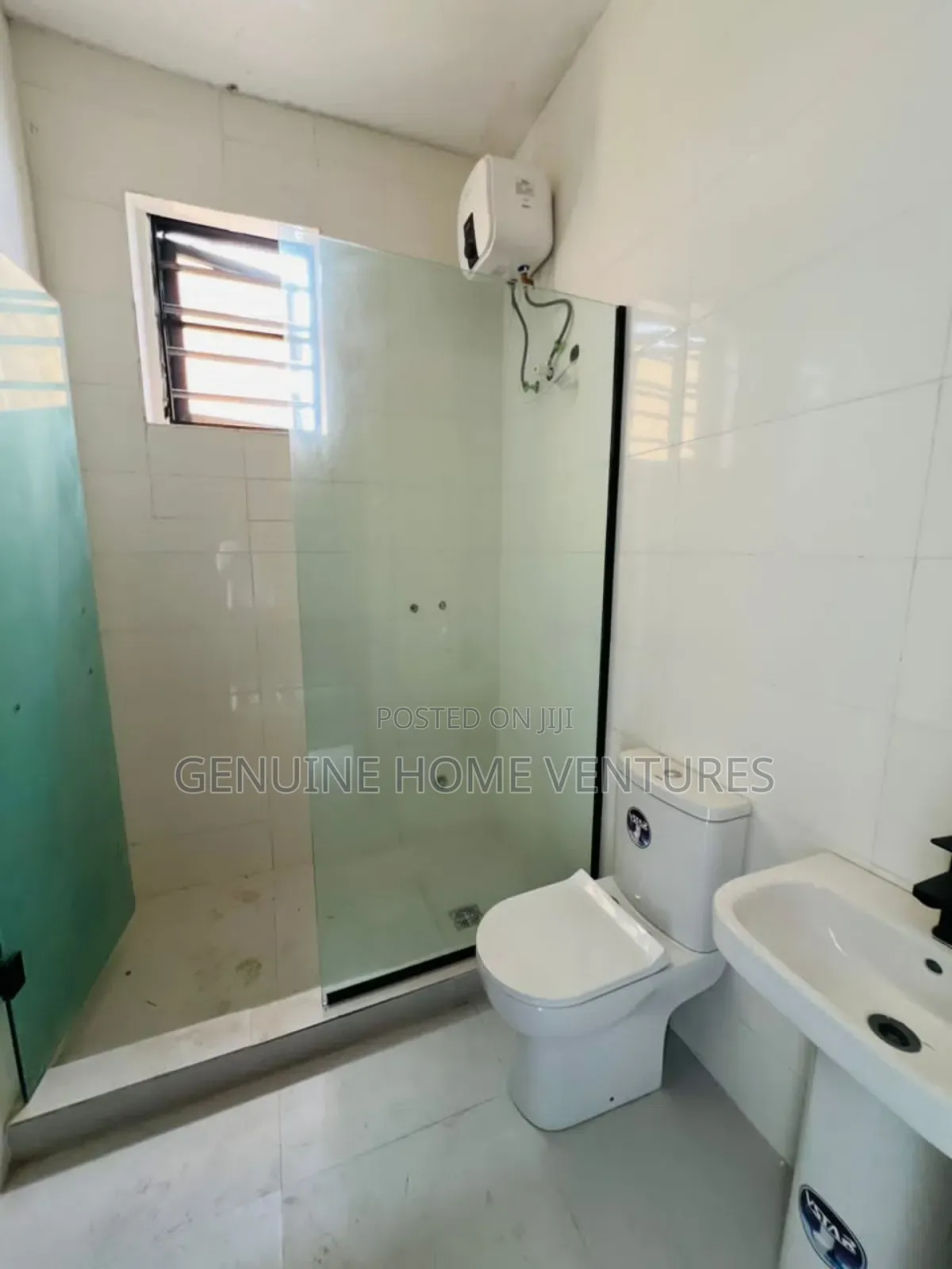 4bdrm Duplex in Ikota for sale