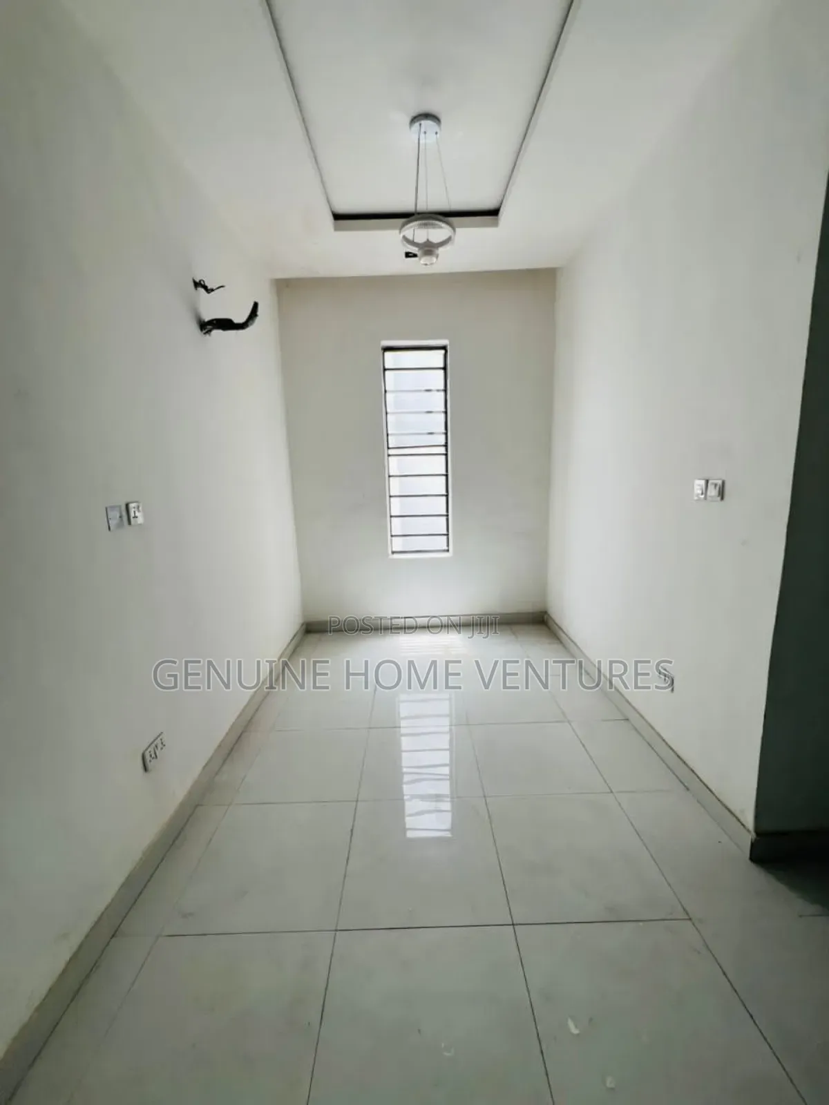 4bdrm Duplex in Ikota for sale