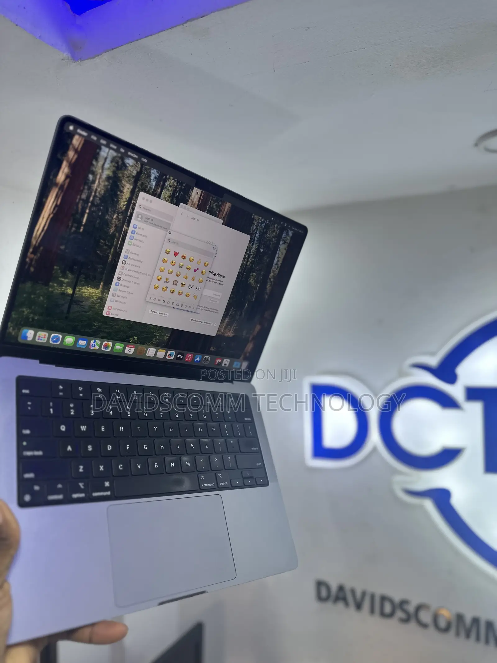 Laptop Apple MacBook Pro 2021 M1 16GB Apple M1 Pro SSD 1T