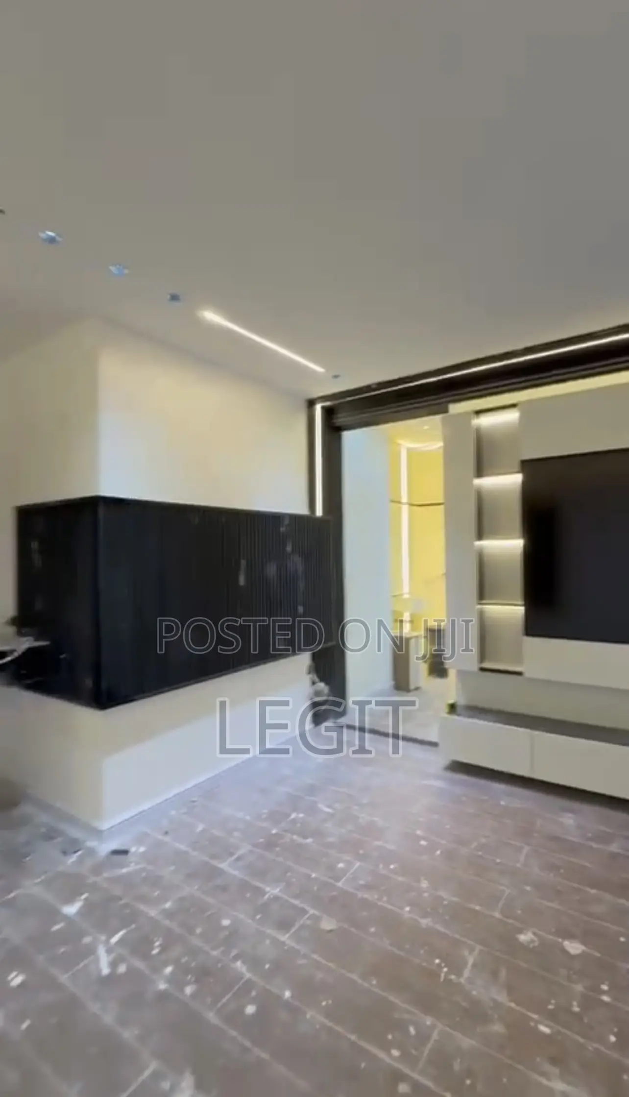 5bdrm Duplex in Guzape District for sale