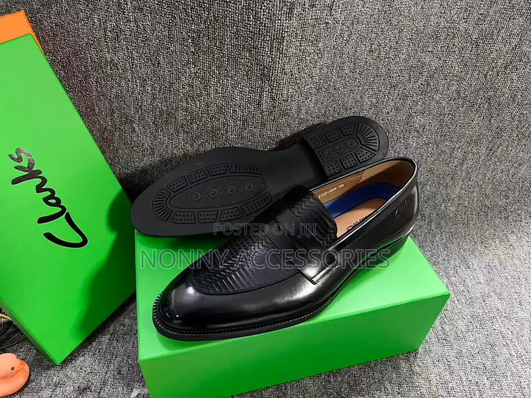 100% Leather Clarks Shoe – Smart Corporate Footwear Size 41–46