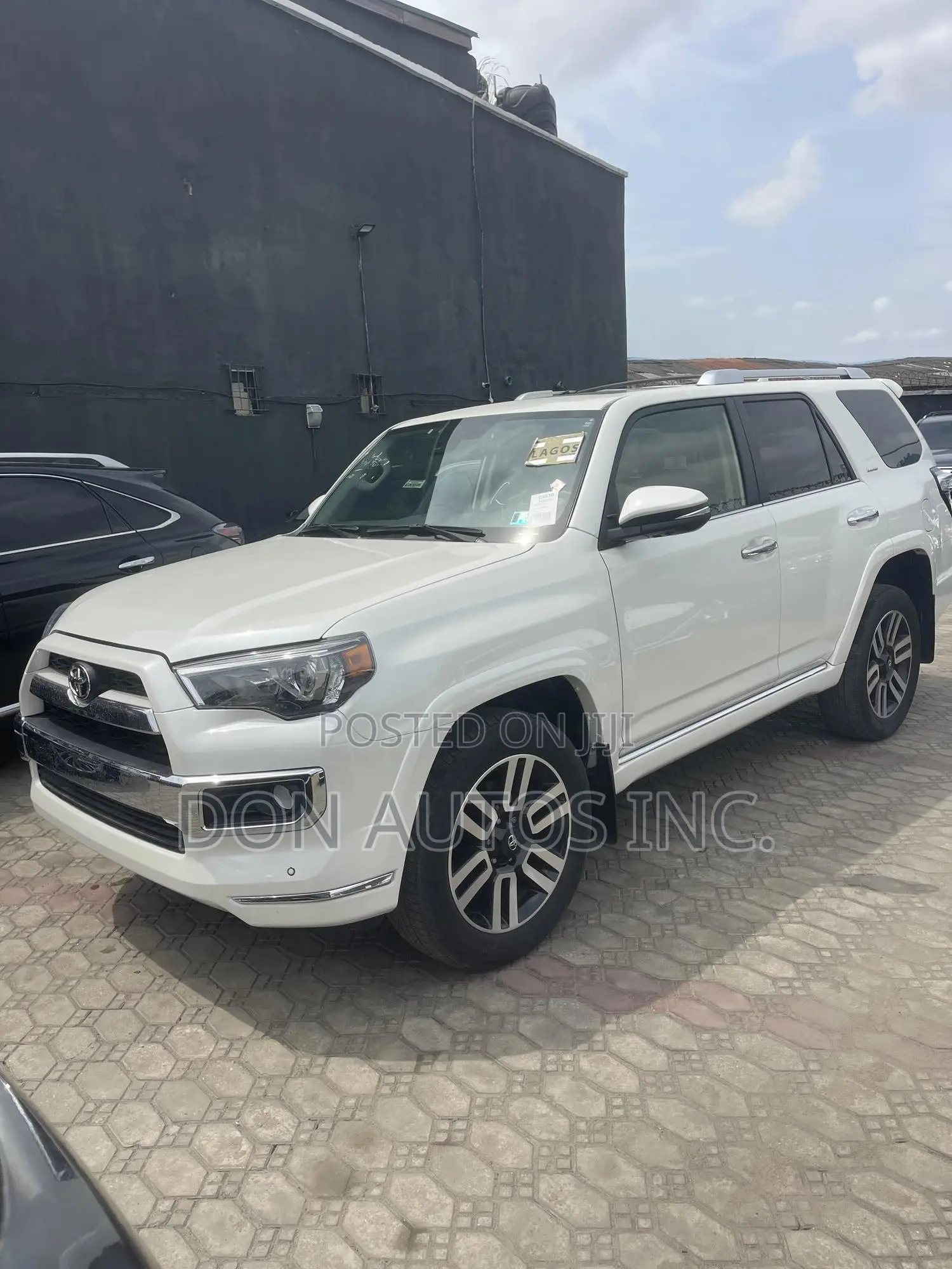 Toyota 4-Runner 2022 White