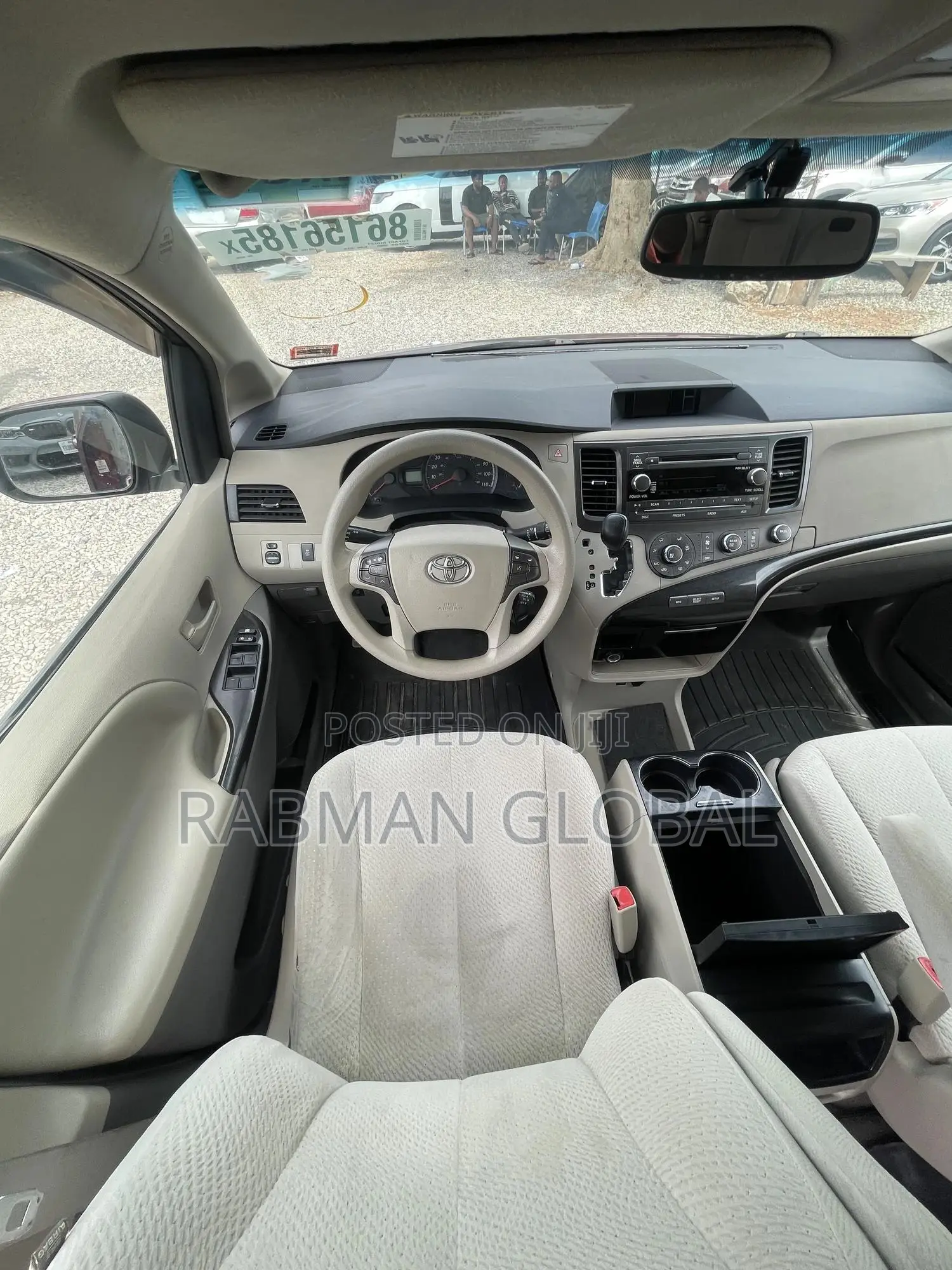 Toyota Sienna 2013 Brown