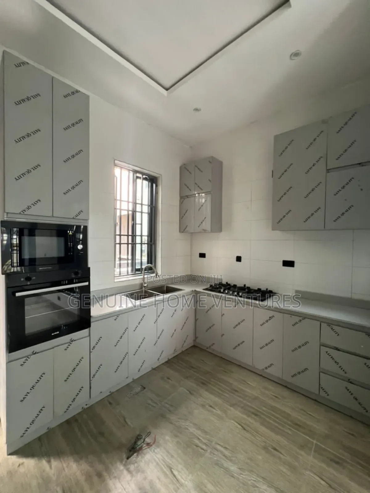 5bdrm Duplex in Ikate for sale