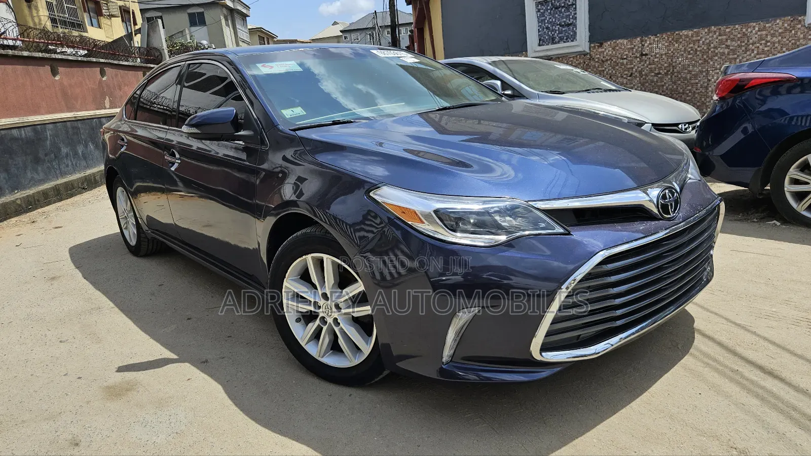 Toyota Avalon XLE 4dr Sedan (3.5L 6cyl 6A) 2014 Blue