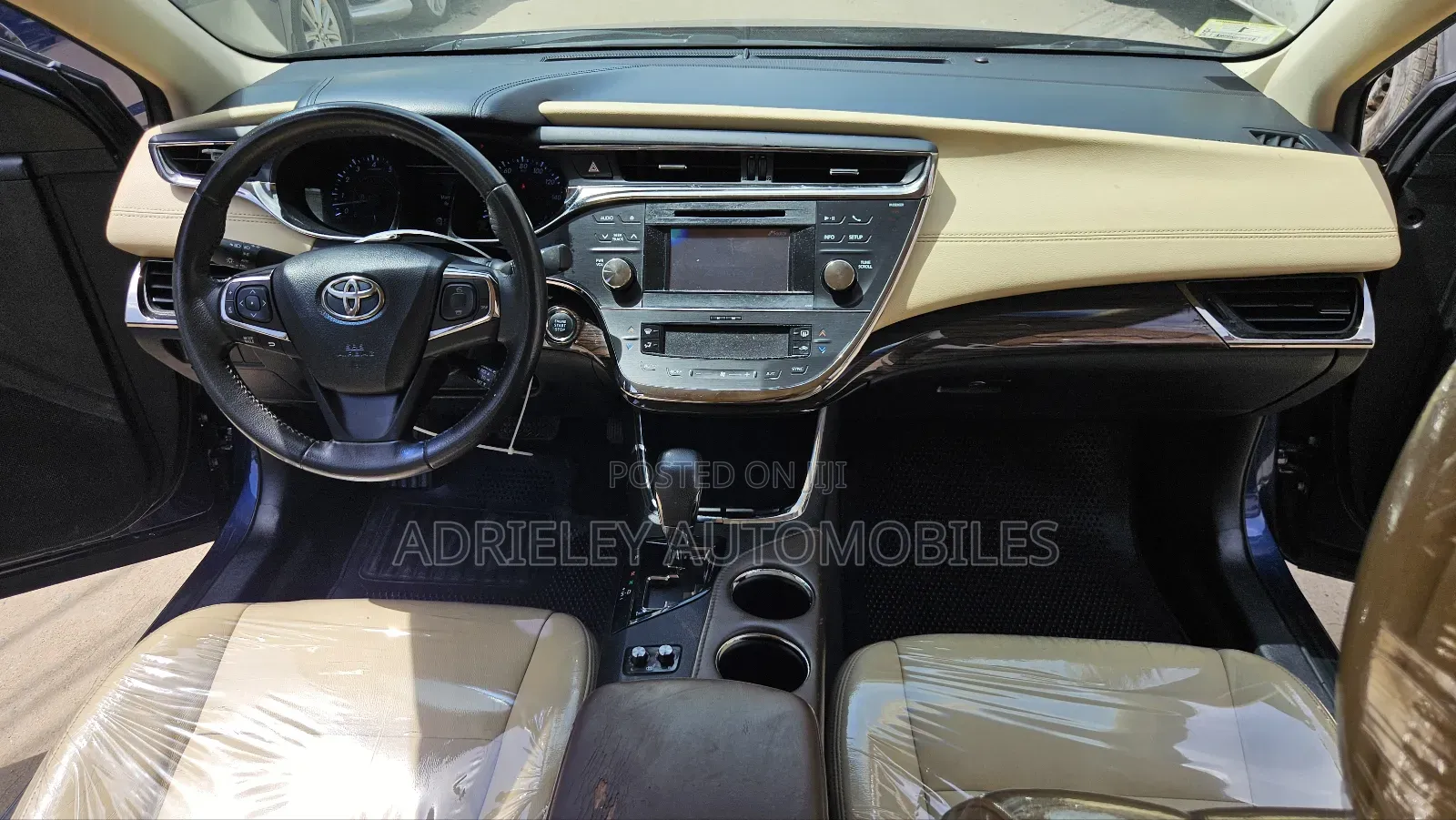 Toyota Avalon XLE 4dr Sedan (3.5L 6cyl 6A) 2014 Blue
