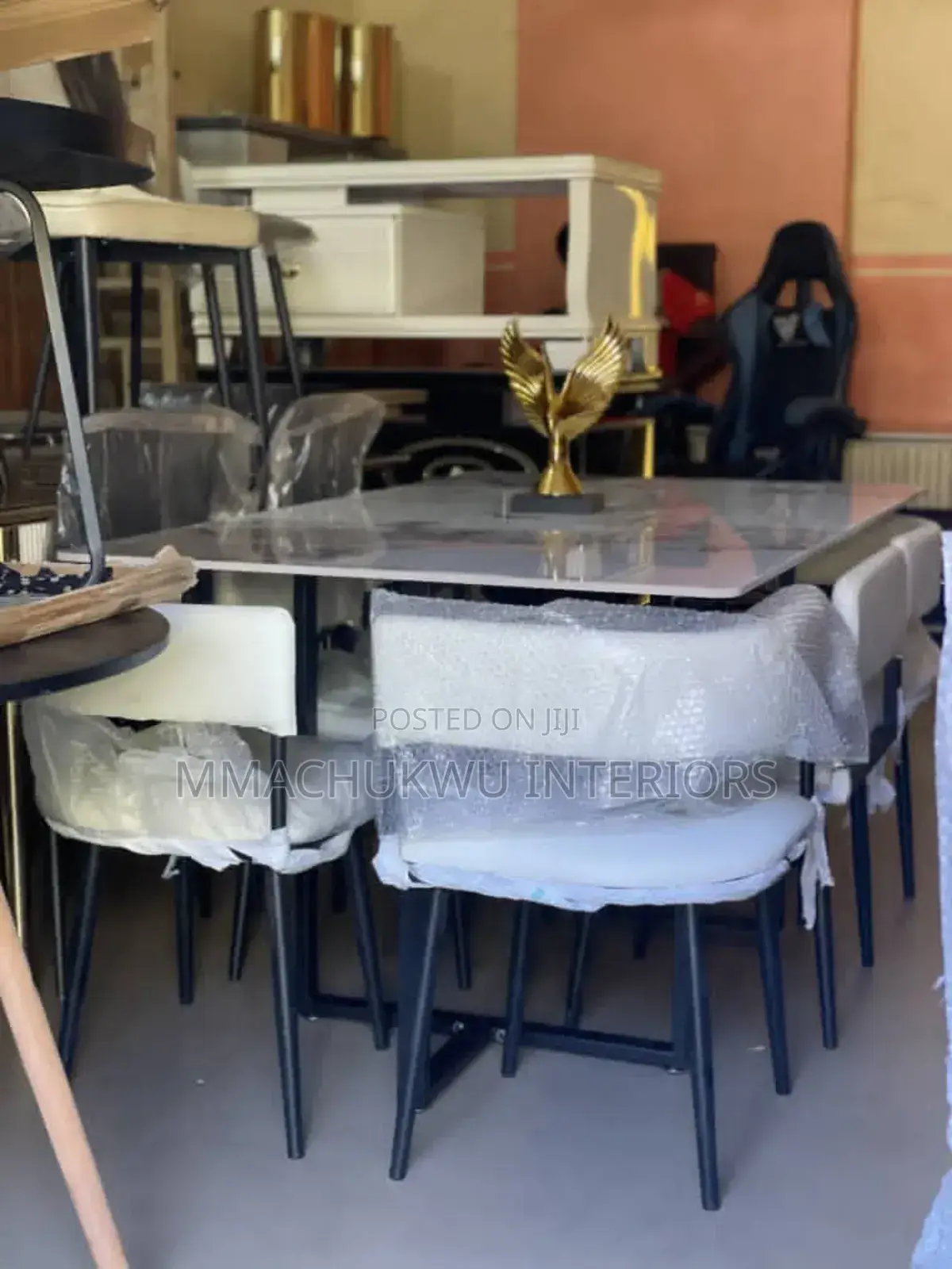 Dinning Table