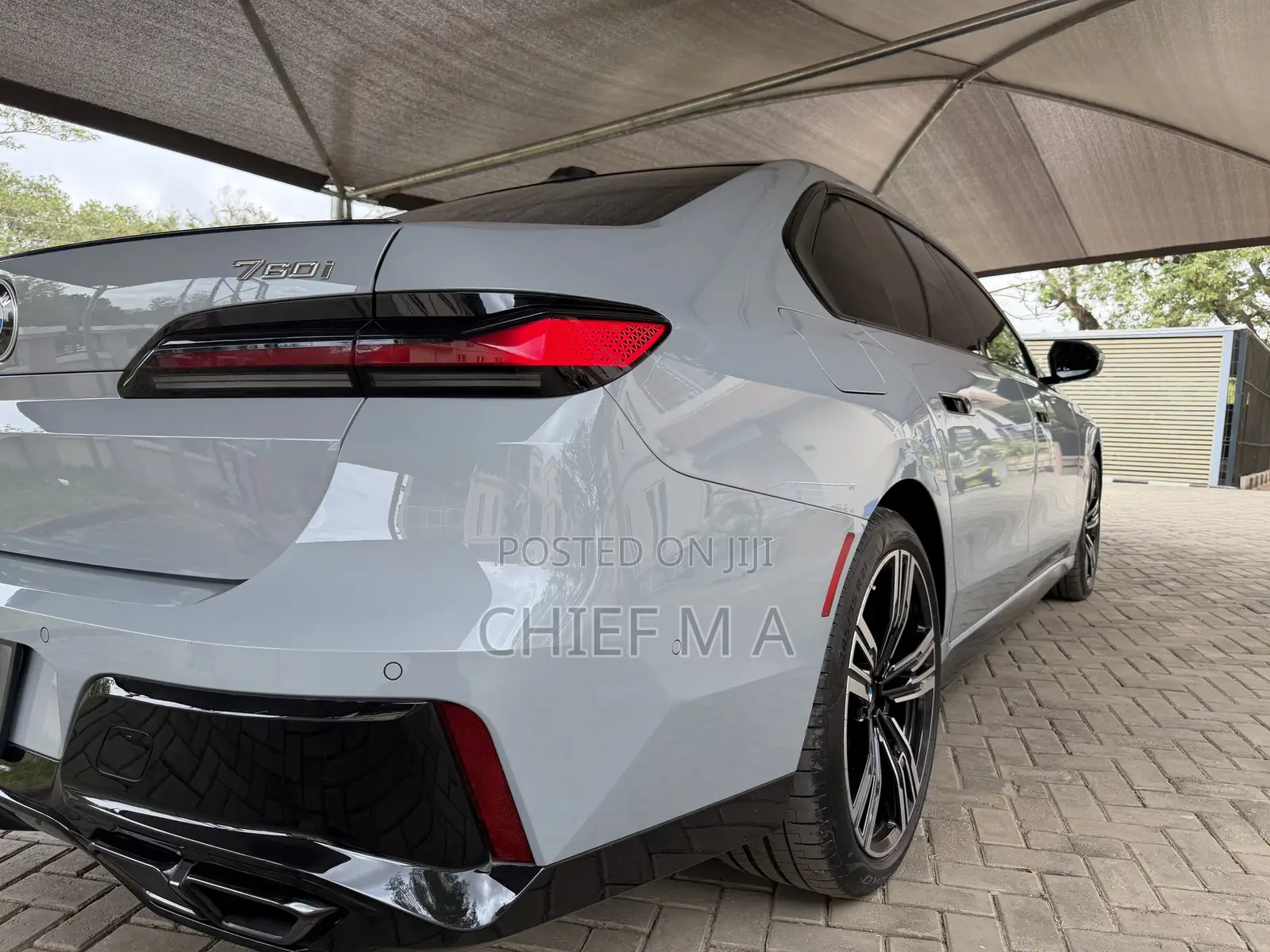 BMW 7 Series 760i xDrive AWD 2023 Gray