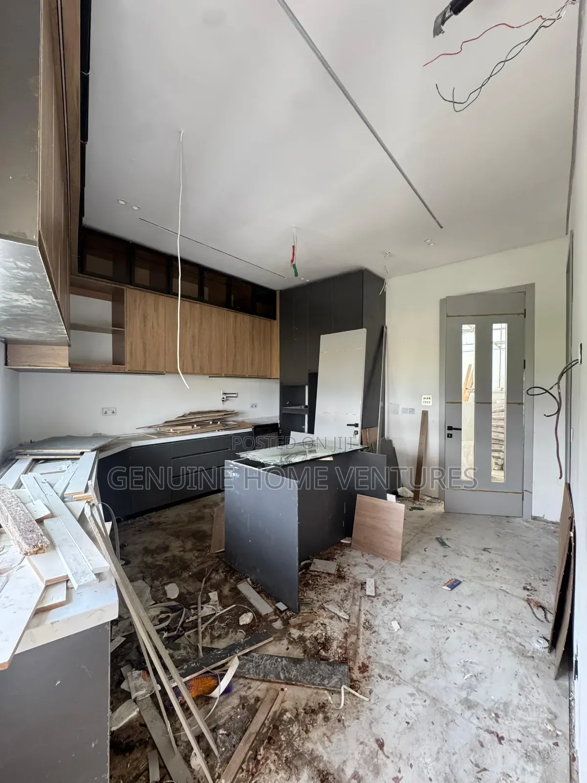 5bdrm Duplex in Ikate Lekki for rent