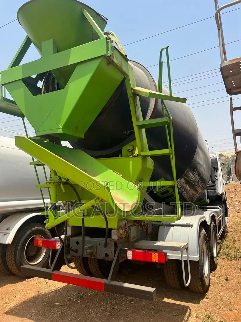 Concrete Mixer Truck