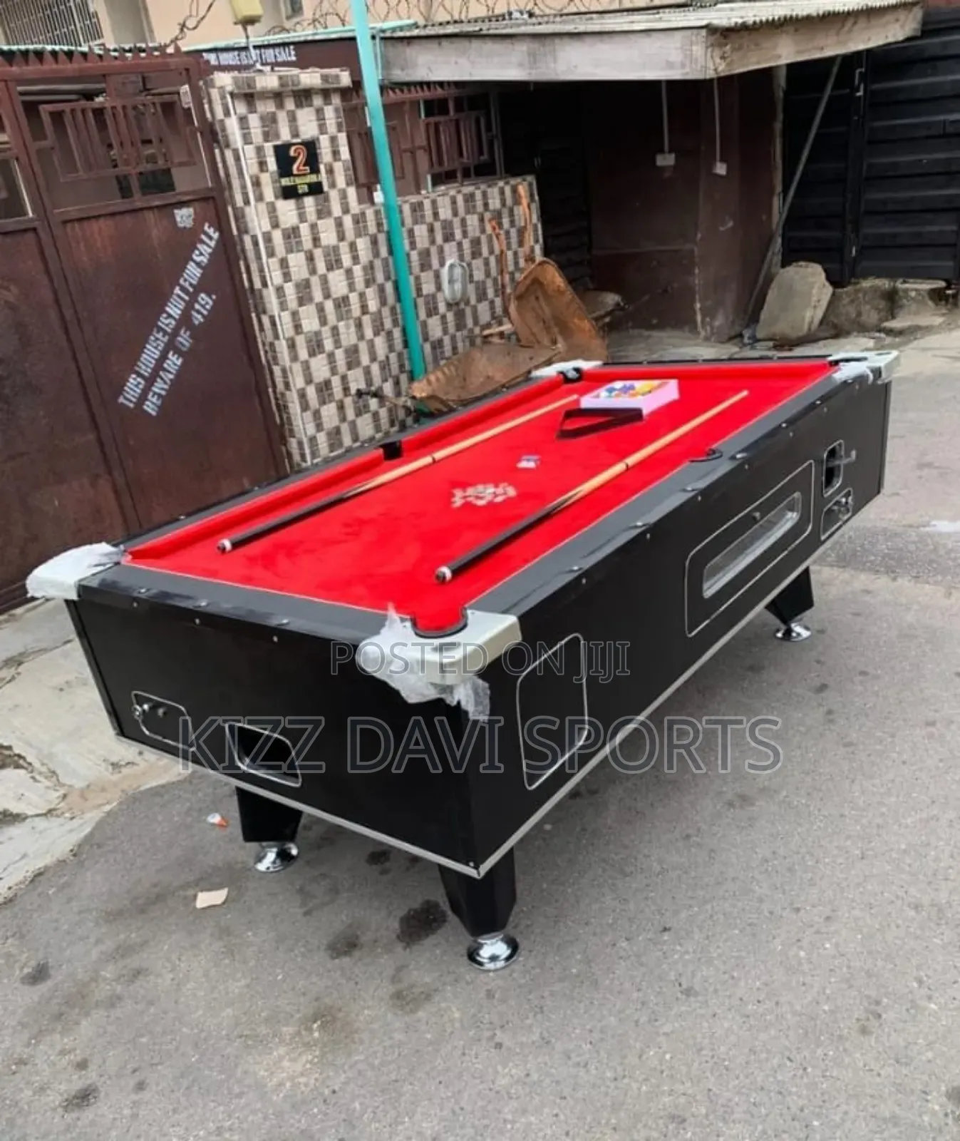 Standard Marble Coins Snooker Board With Full Accessories