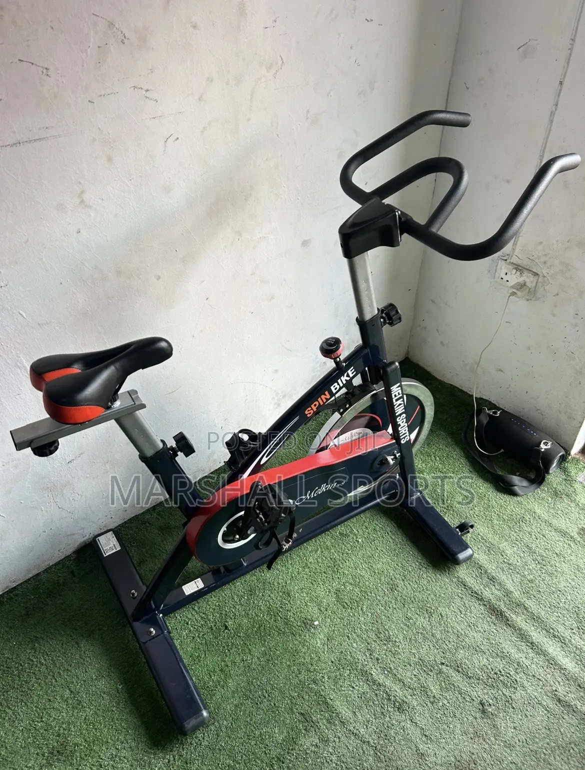 Spinning Commercial Bike (Melkin)
