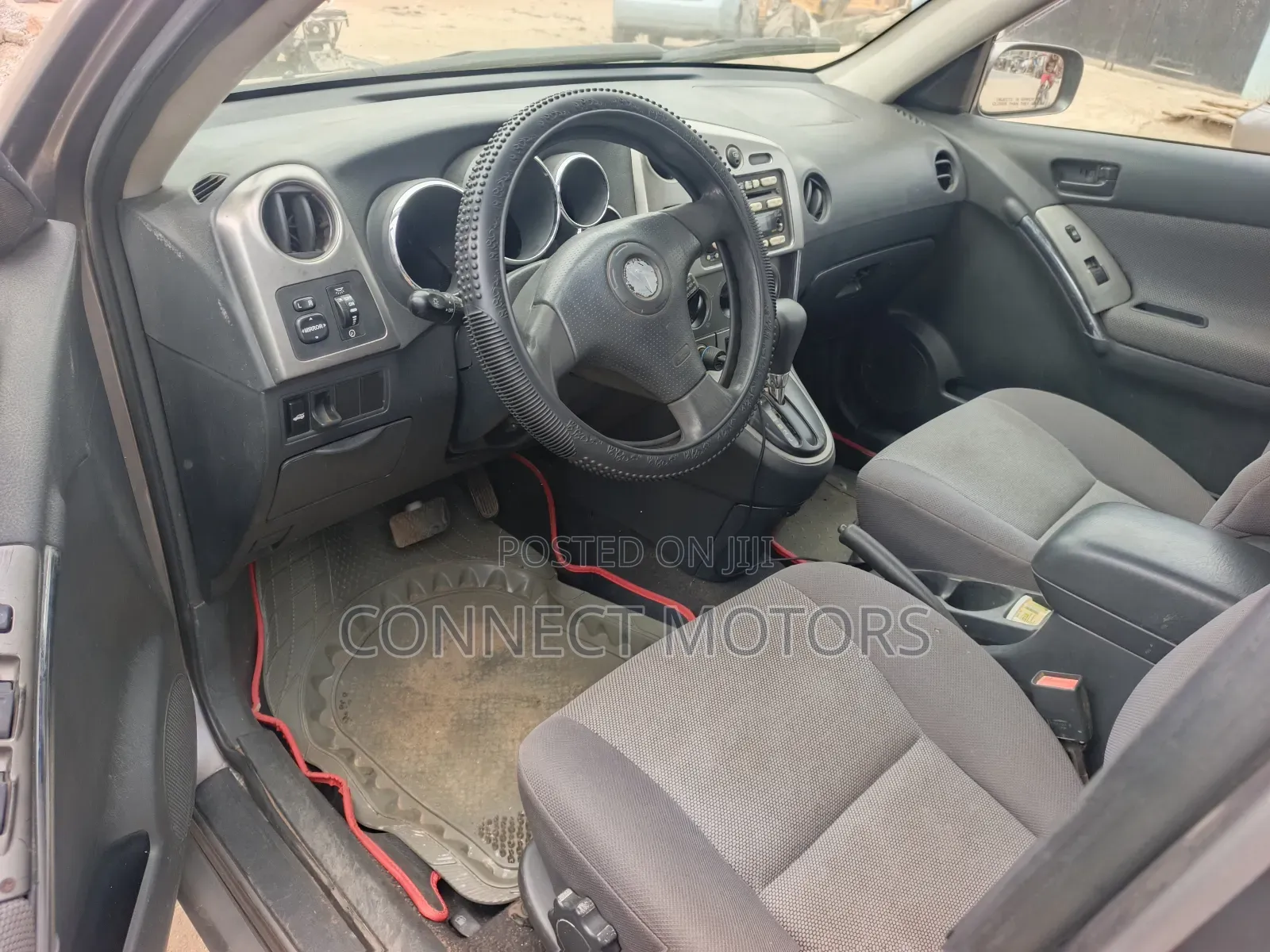 Pontiac Vibe Automatic 2004 Gray