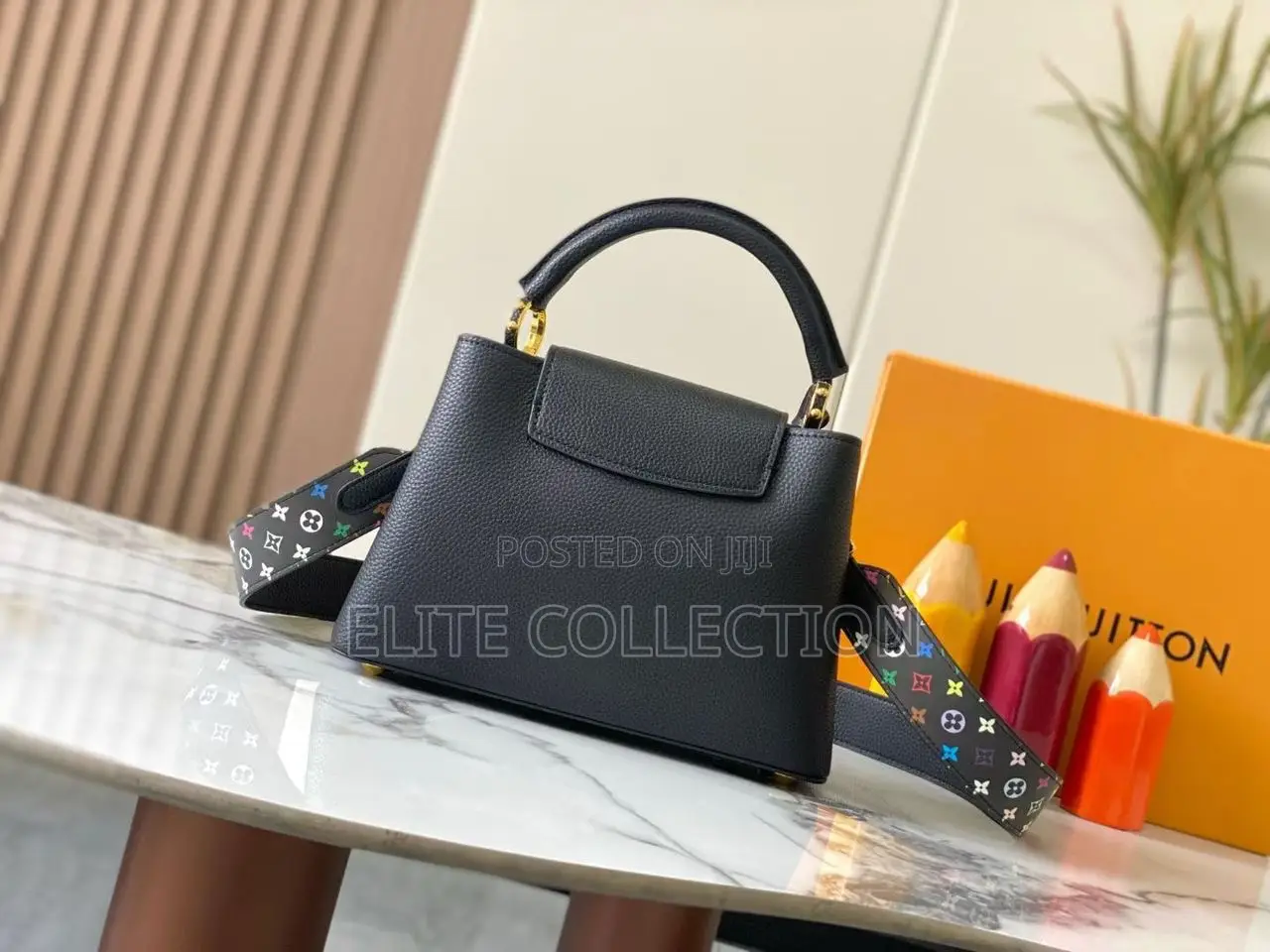 Luxury Louis Vuitton Bag Available Display Colors