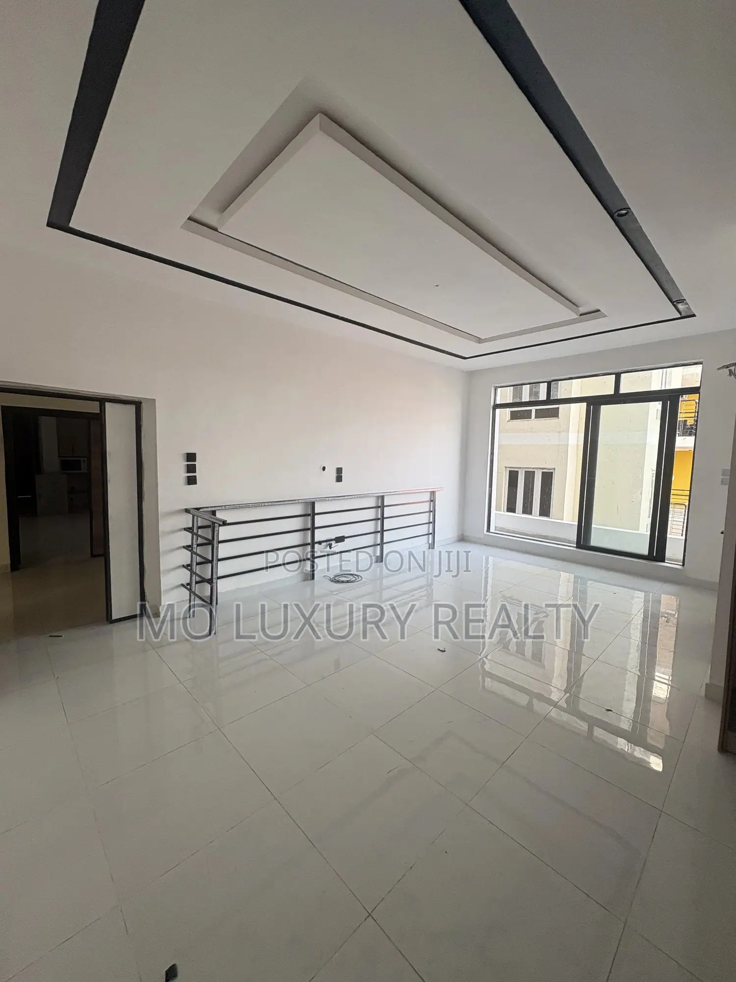 2bdrm Apartment in Lekki Phase 1 for sale