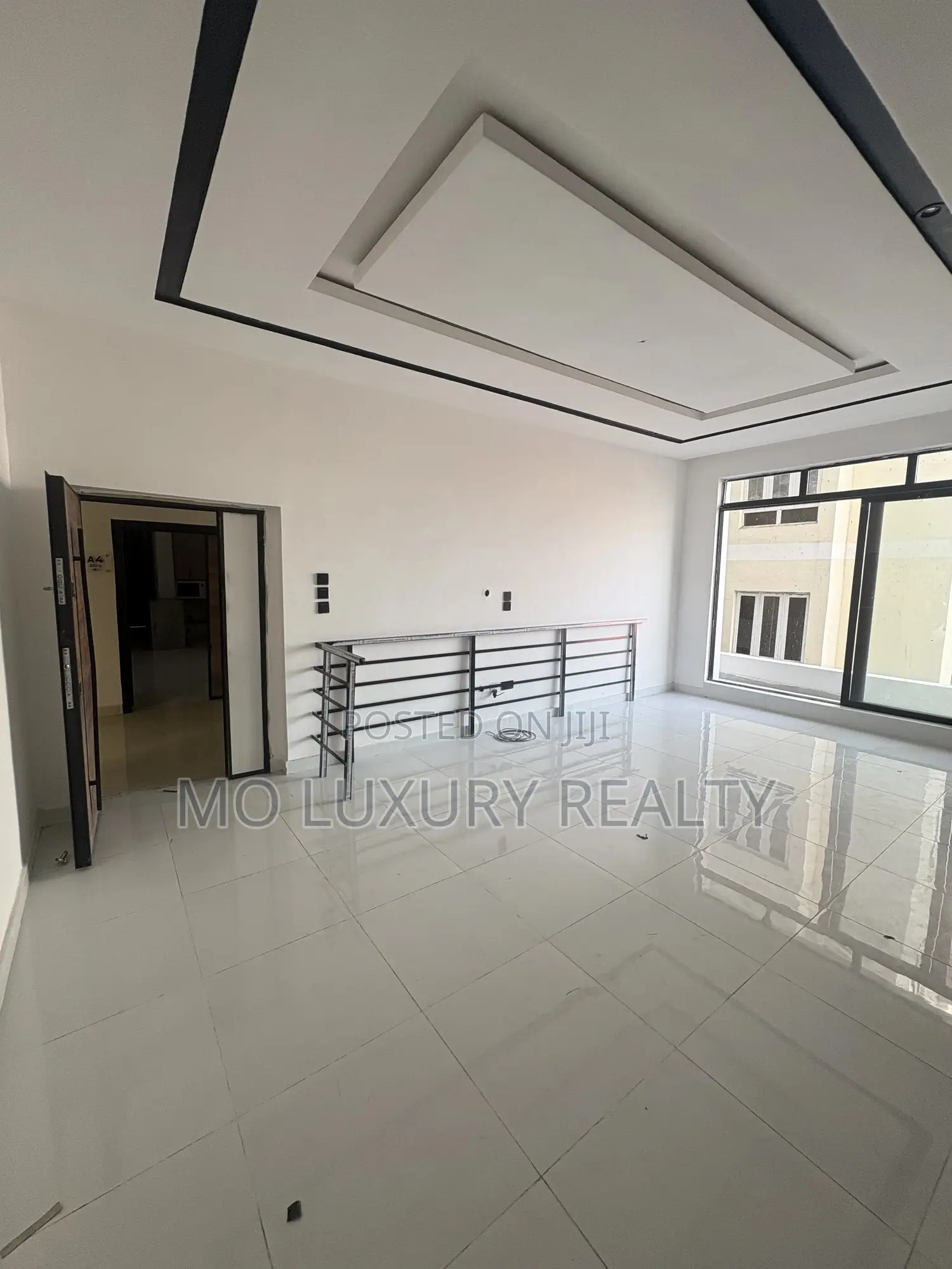 2bdrm Apartment in Lekki Phase 1 for sale