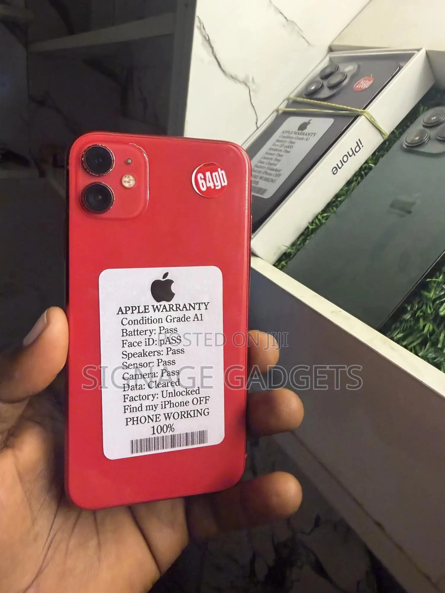 Apple iPhone 11 64 GB Red