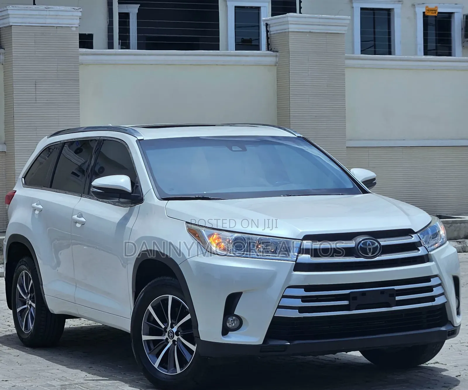 Toyota Highlander XLE 2019 White