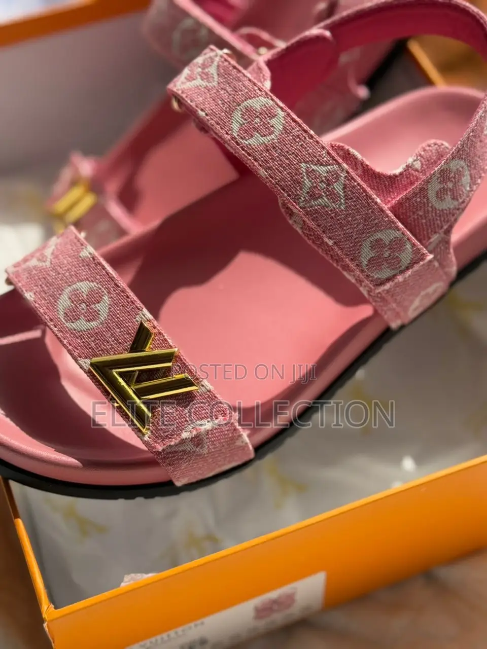 Louis Vuitton Slide Fully Boxed! *Size:37-42*Color:As Displayed*