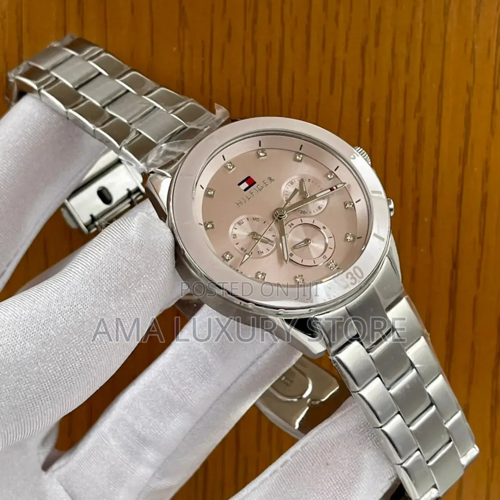 Tommy Hilfiger Luxury Designer Female Wristwatches