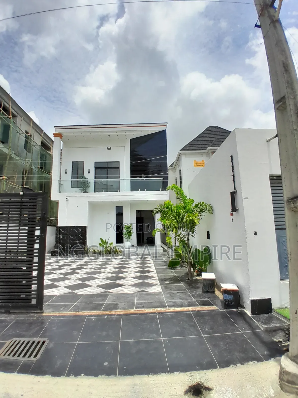 5bdrm Duplex in Lekki Palm City, Ado / Ajah for sale