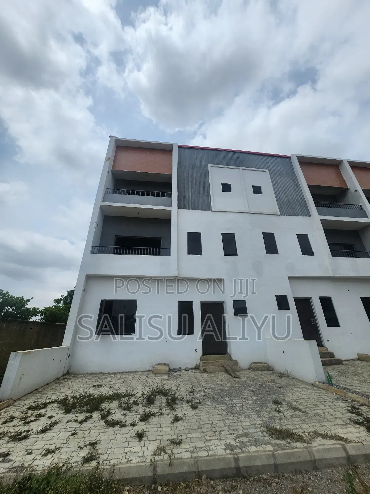 4bdrm Duplex in Galadimawa for sale
