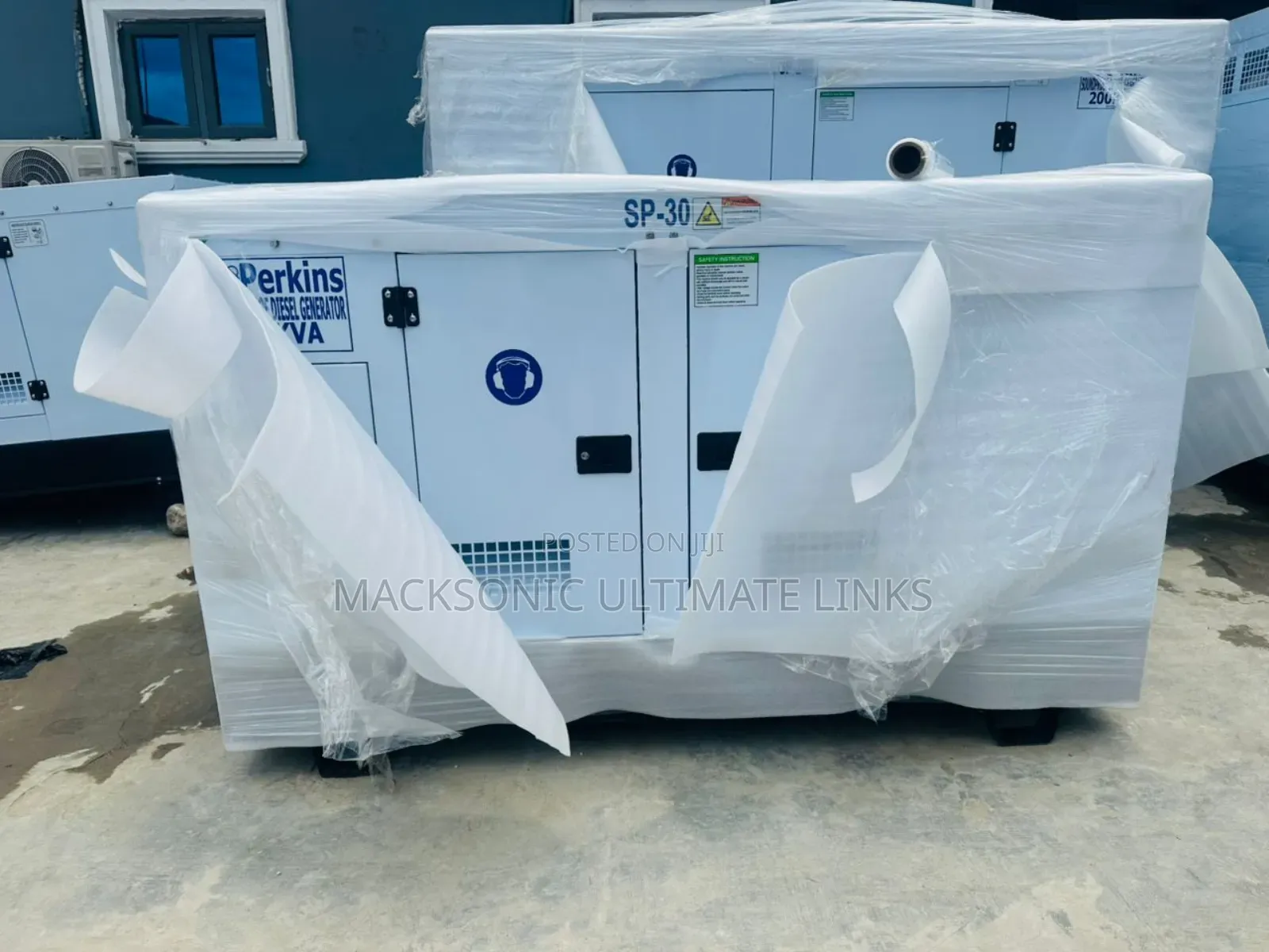 Sp30kva Perkins Soundproof Generator With Warranty