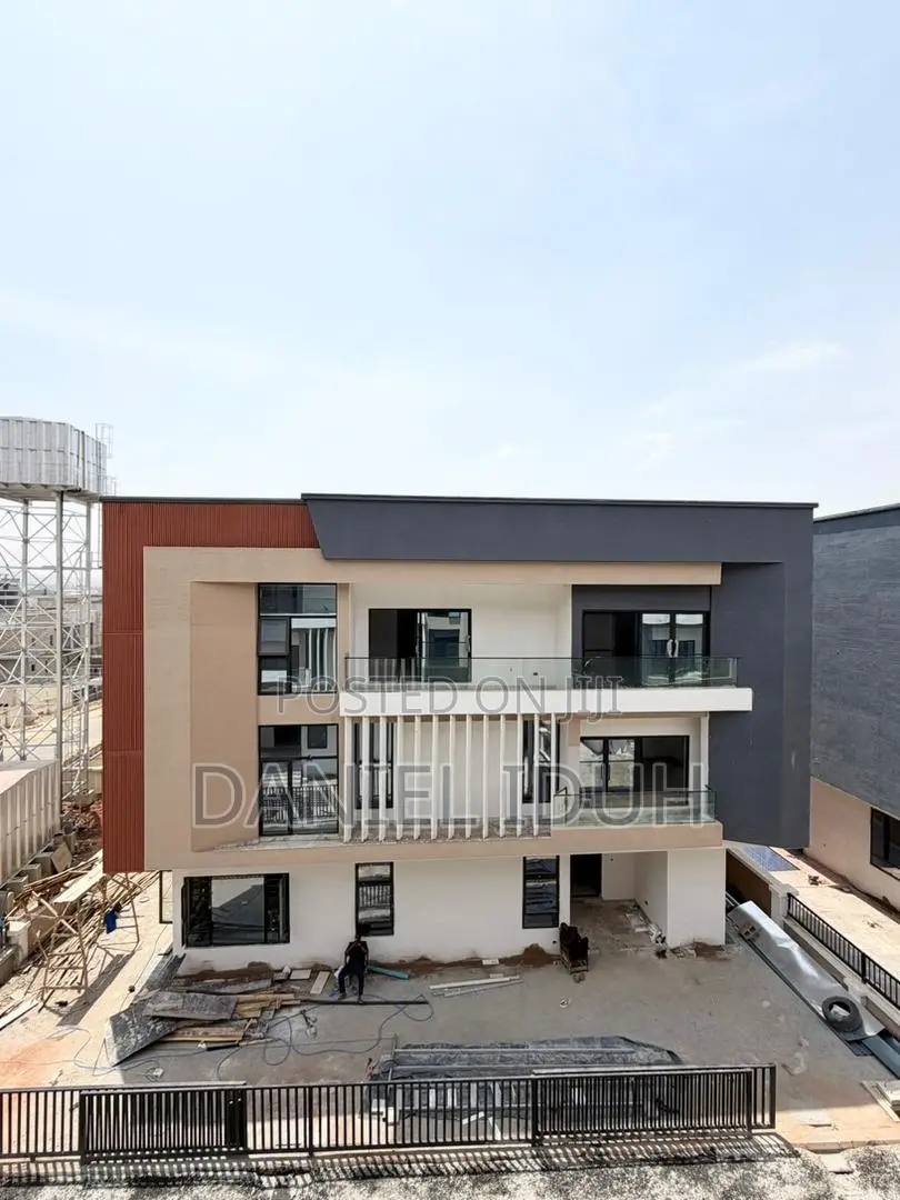6bdrm Duplex in Katampe (Main) for sale
