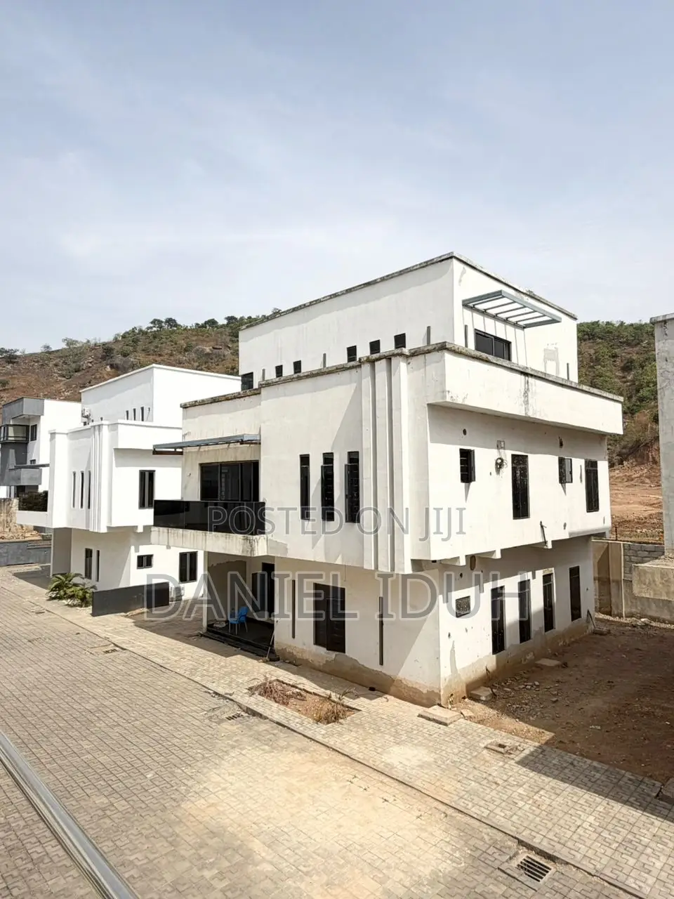 4bdrm Duplex in Katampe Extension for rent