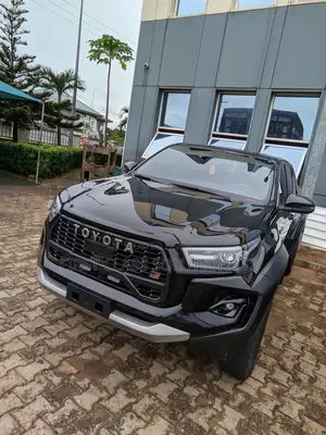 Toyota Hilux 2025