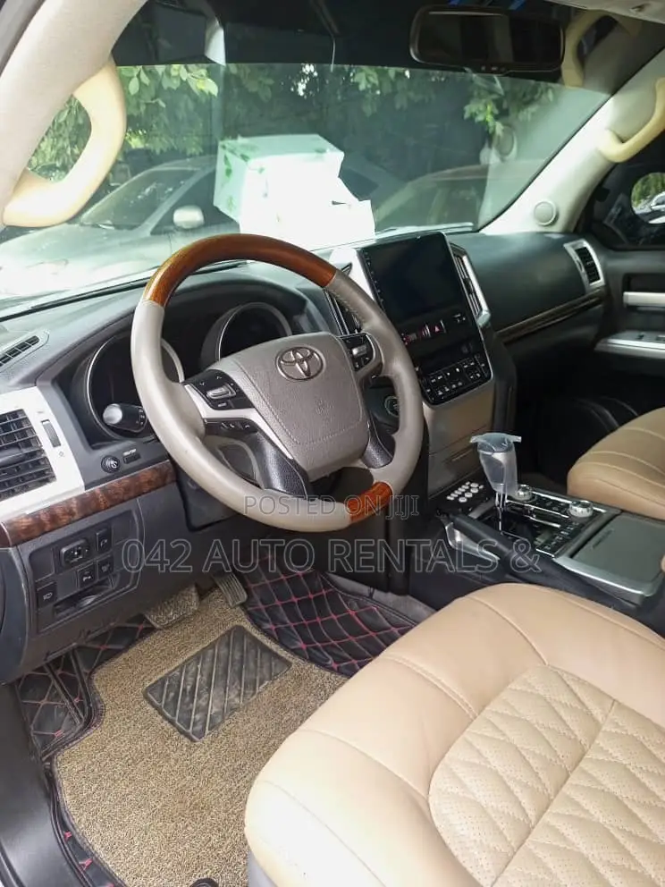 Toyota Landcruiser
