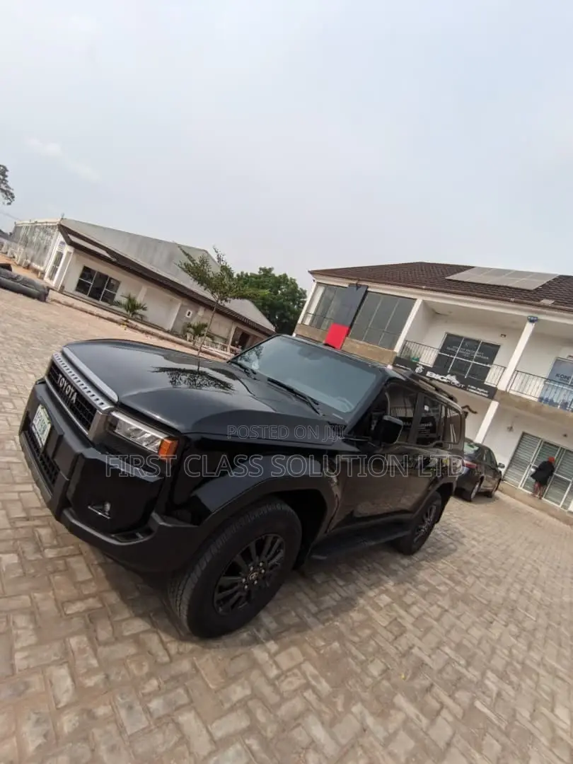 Toyota Prado 2025