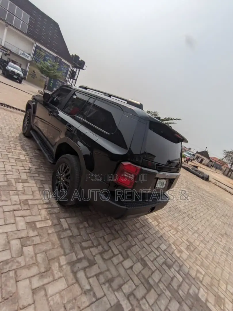 Toyota Prado 2025