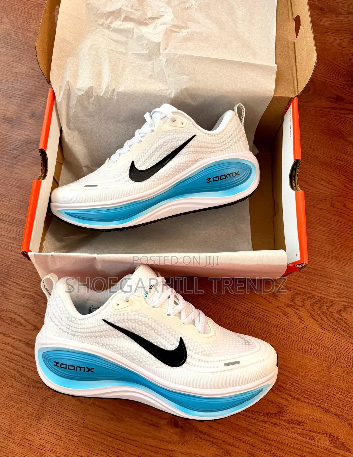Nike Vomero Plus Zoomx Sneakers