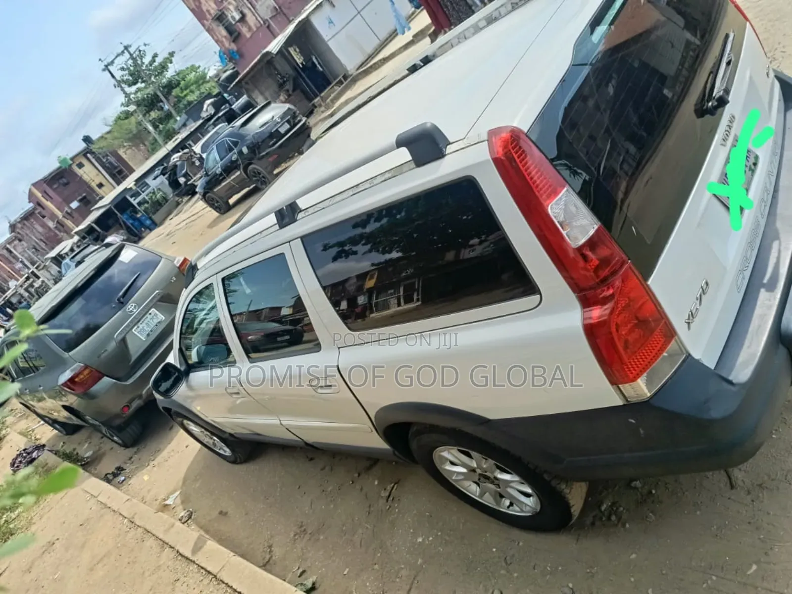 Volvo XC70 Cross Country 2006 White