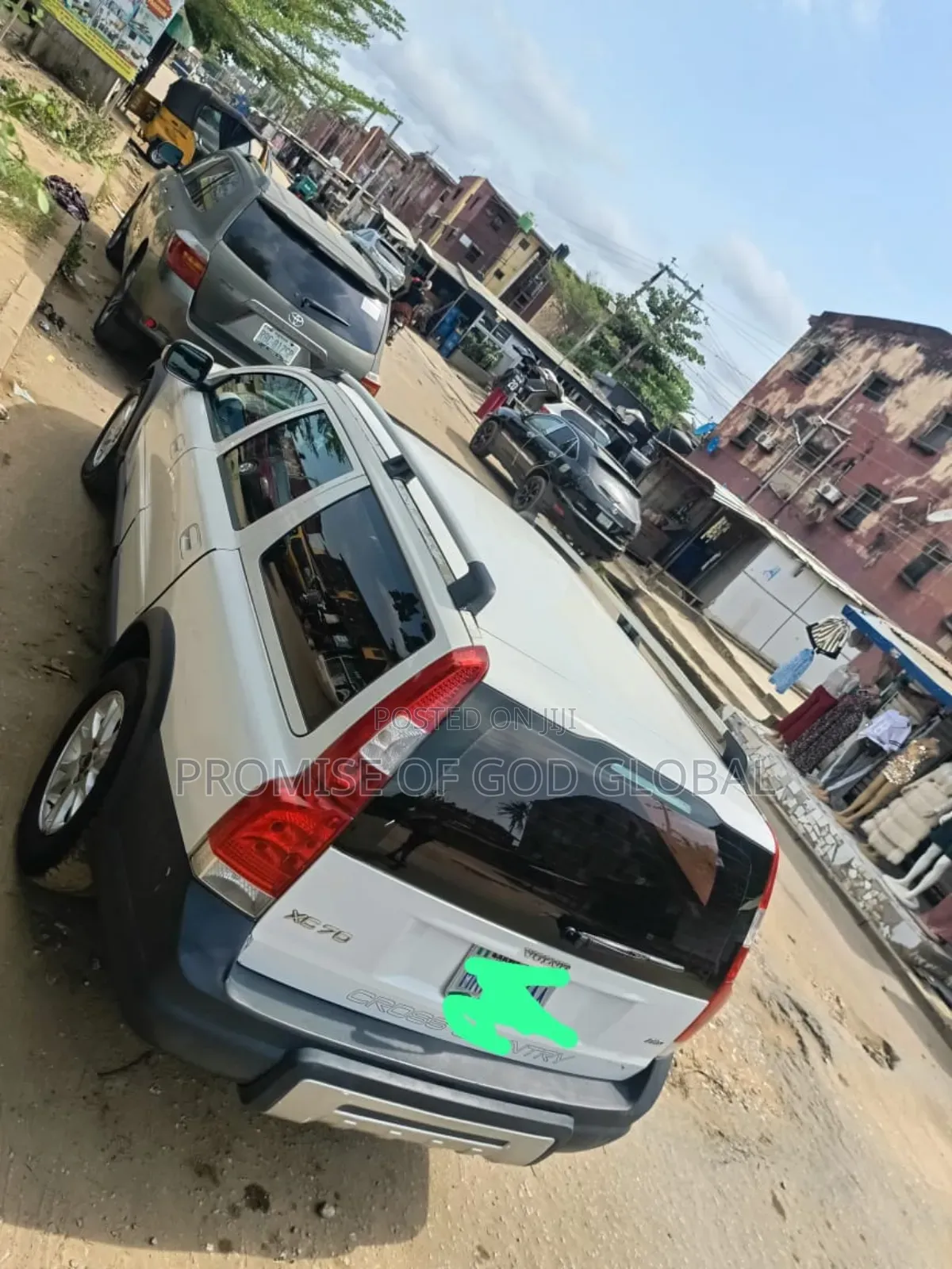 Volvo XC70 Cross Country 2006 White