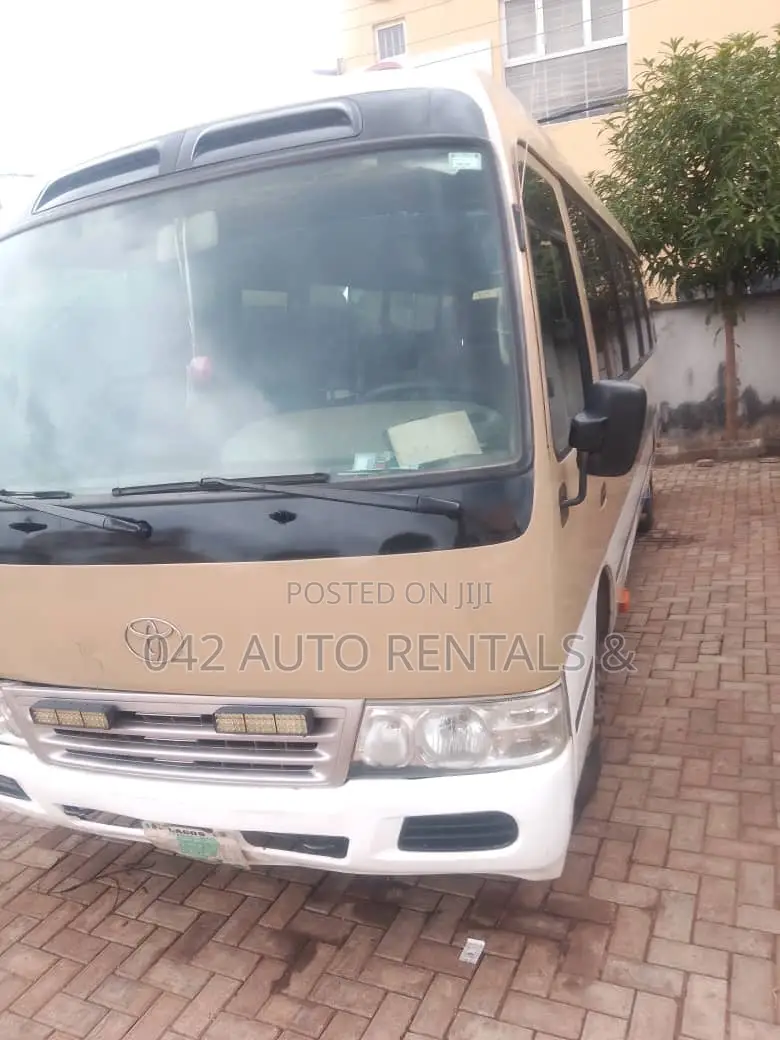 Coaster Bus for Hire