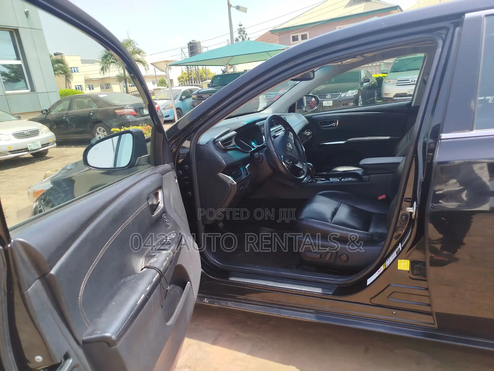 Toyota Avalon for Hire